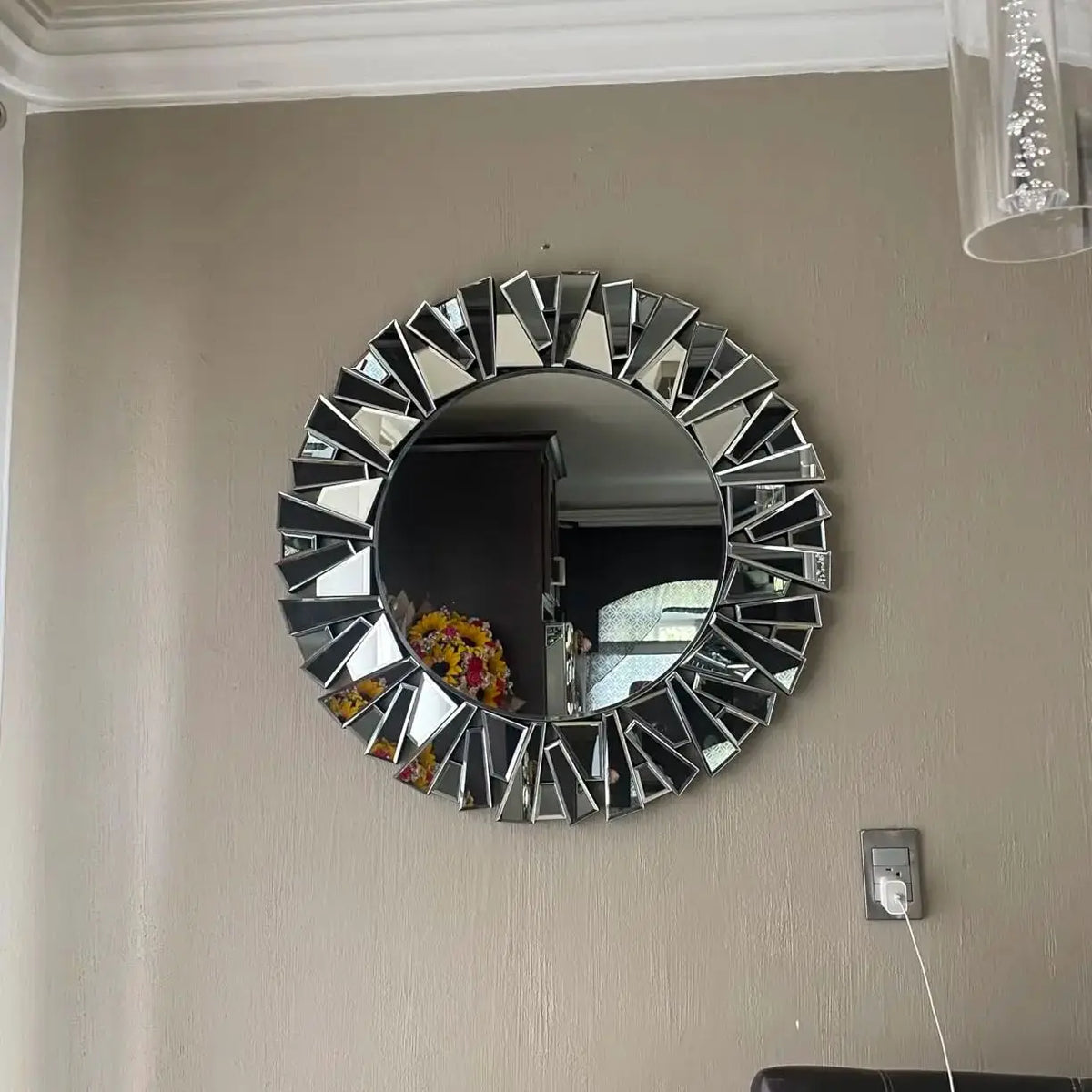 Unique Sunburst Decorative Round Beveled Glass Wall Mirror Accent