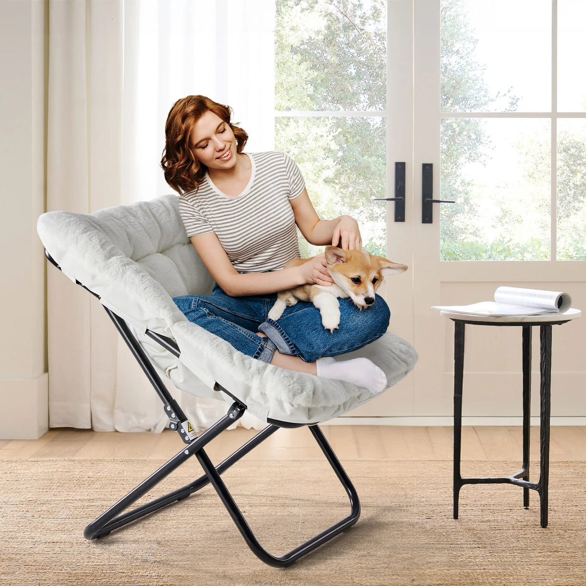 JHK Plush Saucer Chair With Metal Frame For Modern Lounge