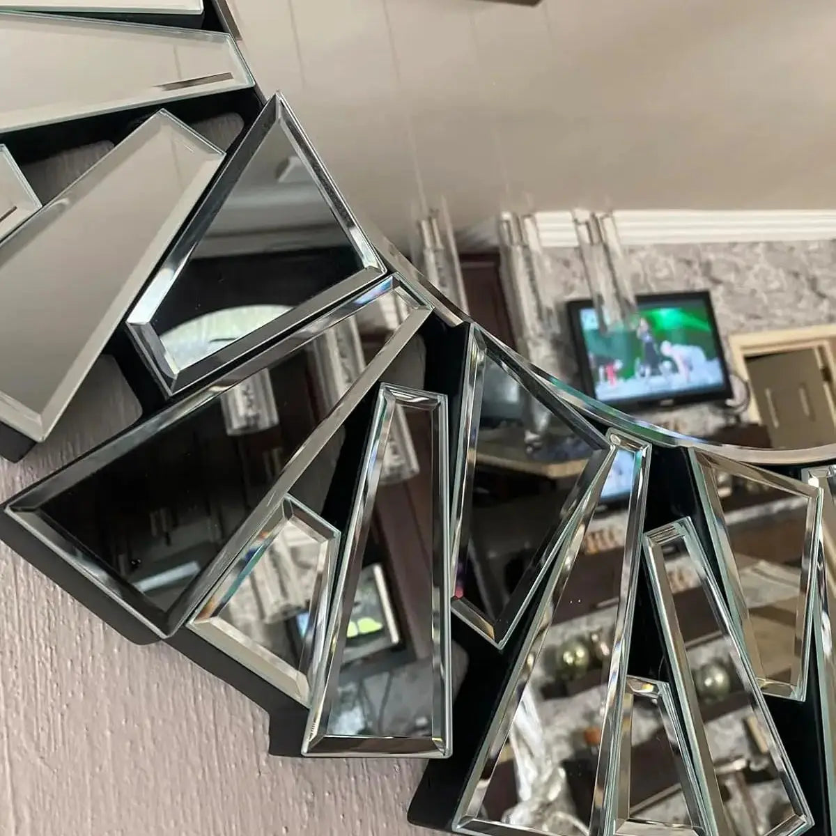Unique Sunburst Decorative Round Beveled Glass Wall Mirror Accent